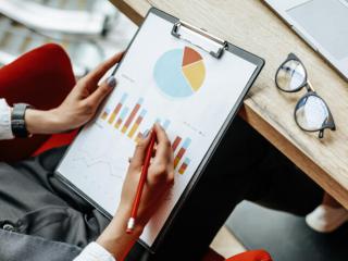 Competitor Research & Market Insights